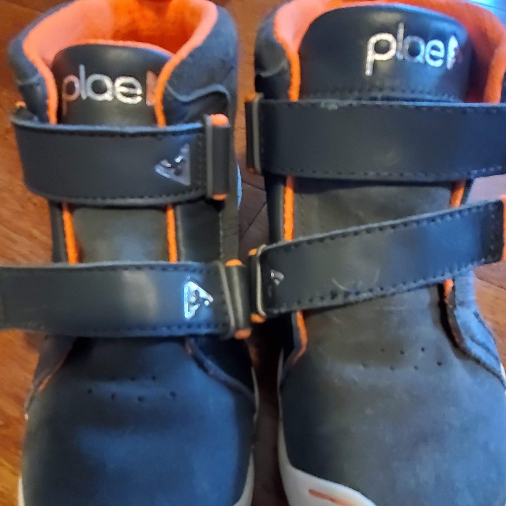 PLAE Boys black suede MAX 12.5 US hi top youth shoe